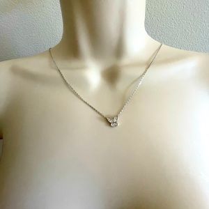 Delicate Swarovski crystal necklace